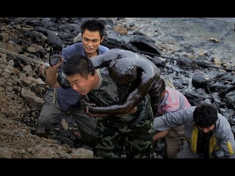 Through the Lens: the Dalian Oil Spill