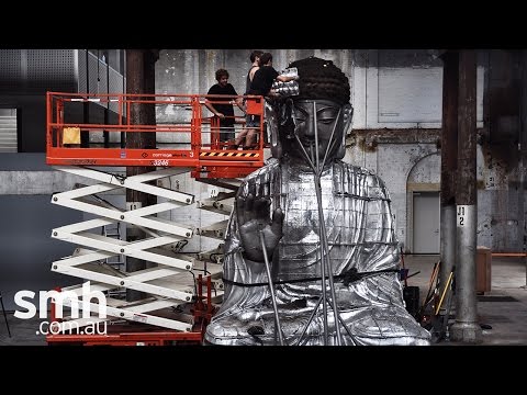 Zhang Huan&#039;s Sydney Buddha: Construction time-lapse