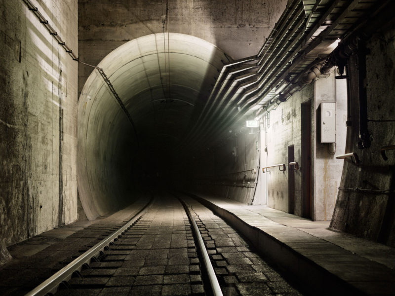 Photographer Timo Stammberger in subway tunnels without permission ...