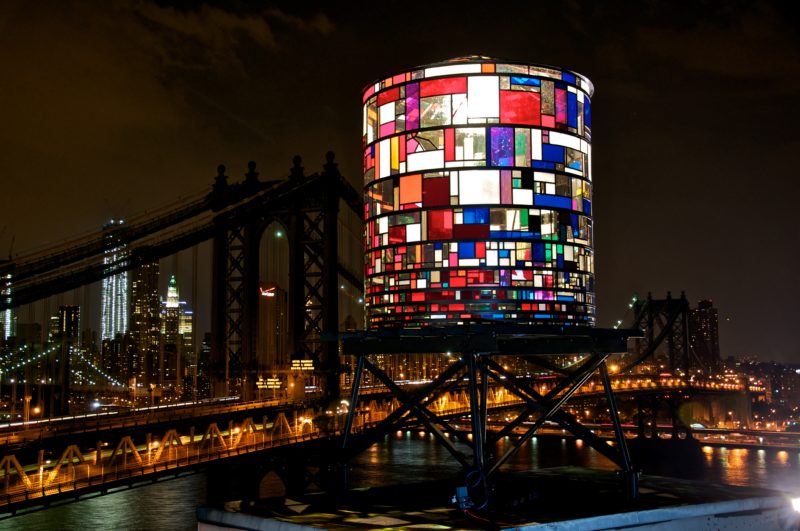 Tom Fruin – Watertower, 2010, 6 x 3 x 3m, found plexiglas, steel, bolts