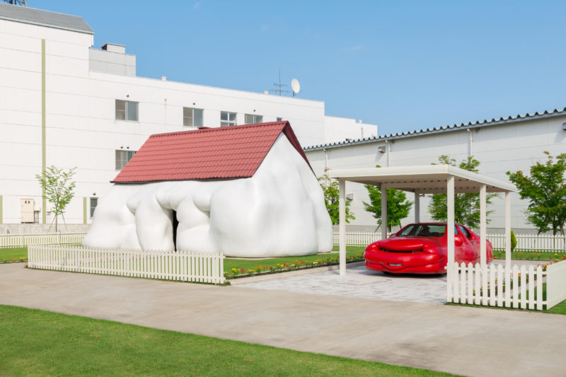 Erwin Wurm, Fat House, 2003