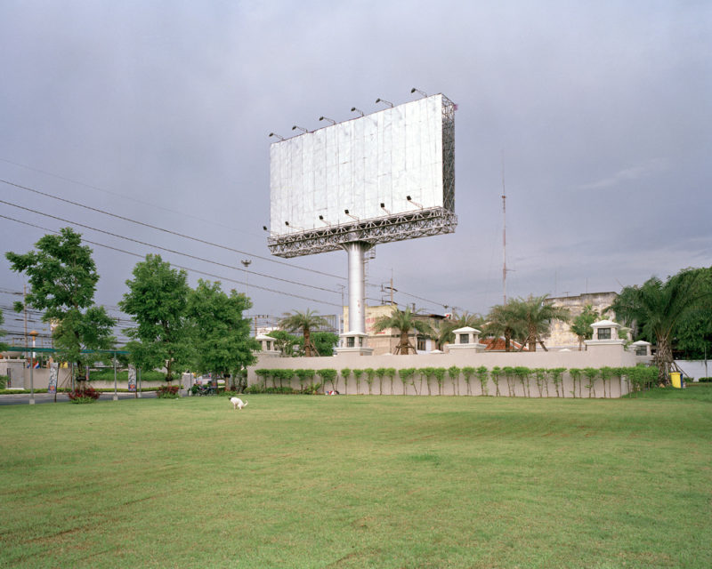 Sunghee Lee - Panneaux - Empty Billboard (Thailand)