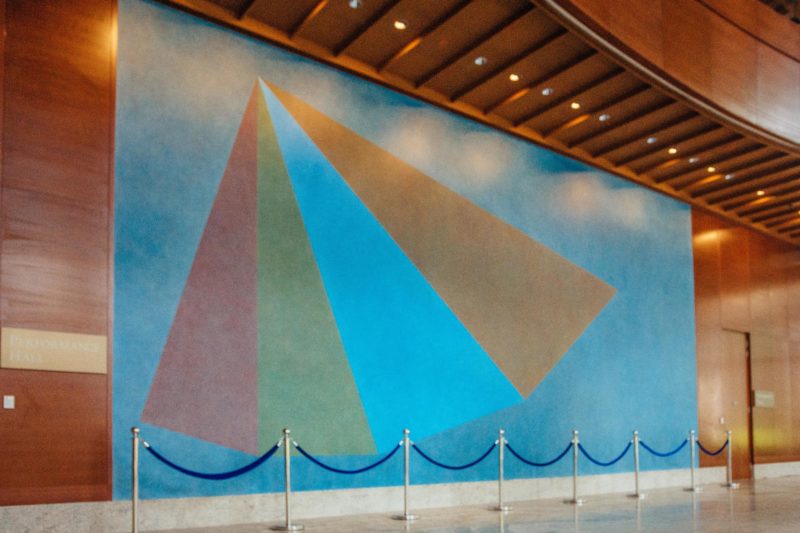 Sol LeWitt - Wall Drawing #442, Performance Hall Foyer, Yale-NUS College photo David Zhang