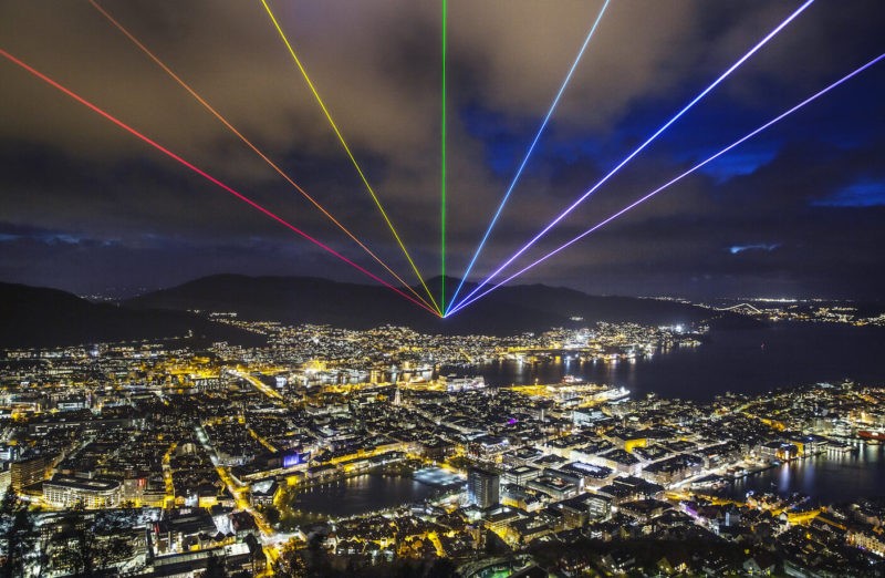 Yvette Mattern - Bergen, Norway Bergen Lights 2020 - Jan Lillebo