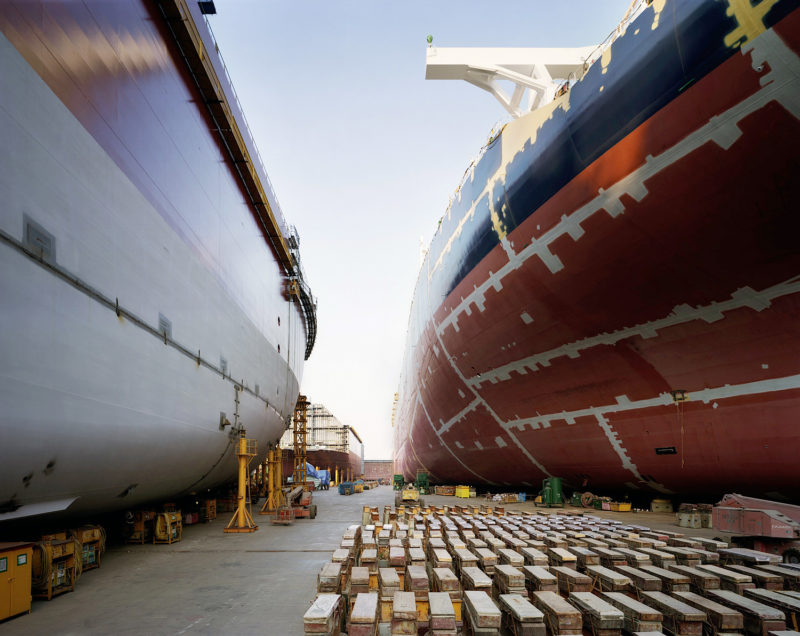 Thomas Struth - Drydock DSME Shipyard, Geoje Island, 2007