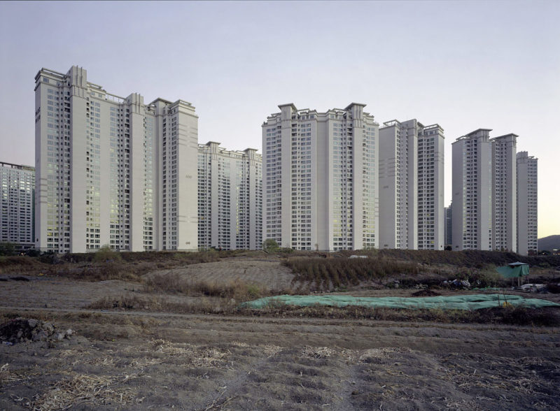 Thomas Struth – Parkview Apartments, Seongnam, Gyeonggi-Do, 2007