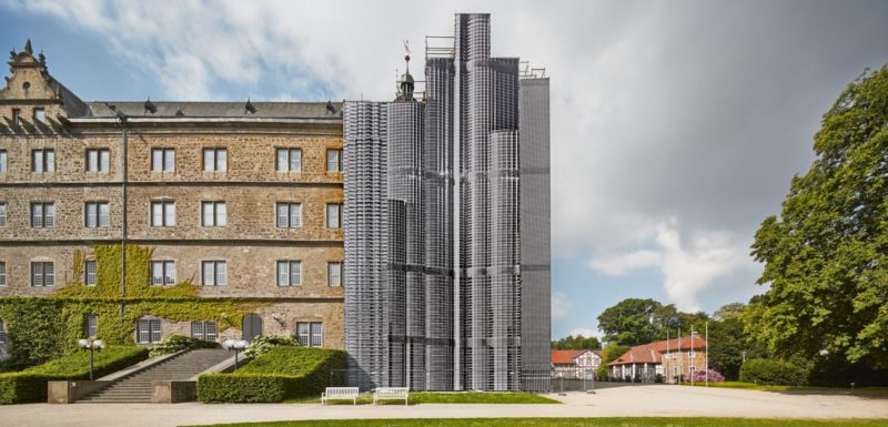 Bettina Pousttchi – The City, 2014, photo installation, 35 x 77,5 m, facade of Wolfsburg Castle