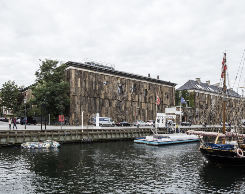 Ibrahim Mahama - Nyhavn Kaplang. Installation View, Kunsthal Charlottenborg, Denmark