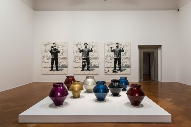 Ai Weiwei - Han Dynasty Vases in Auto Paint, 2014, Palazzo Strozzi, Italy