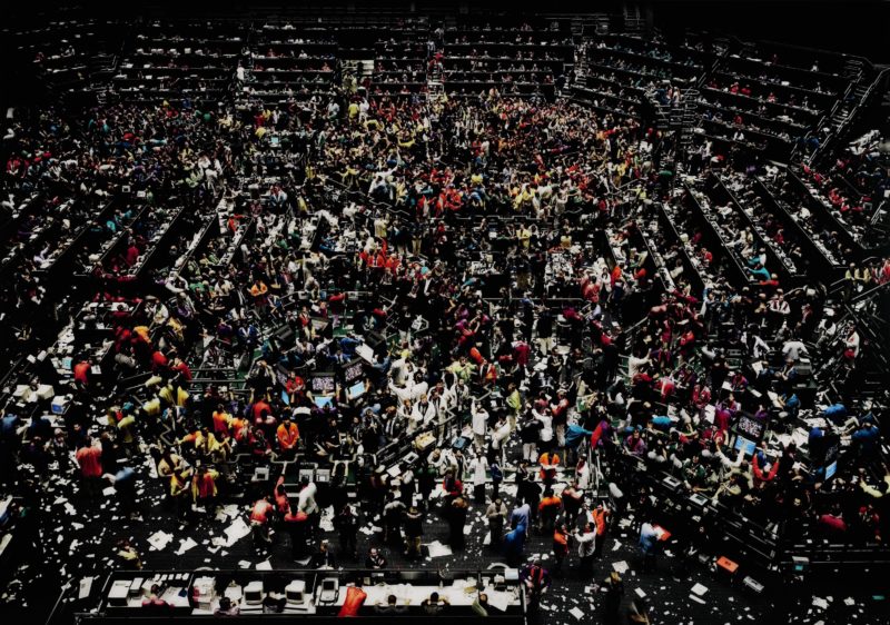 Andreas Gursky - Chicago board of trade III, 1999-2009, C-print, 223 x 307 cm.