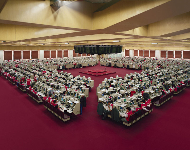 Andreas Gursky - Hong Kong, Stock Exchange II, 1994