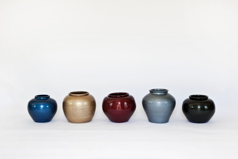 Ai Weiwei - Han Dynasty Vases in Auto Paint, 2013, Han Dynasty vases, 35.6 x 190.5 cm