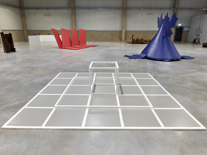 Sol LeWitt - Untitled, 1966-1967, 1967, Painted steel , 70 x 210 cm, Galerie Bernard Ceysson