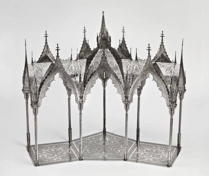 Wim Delvoye - Pergola, 2011, lasercut stainless steel:inox, 72 x 82 x 44 cm