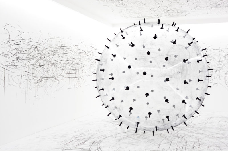 Karina Smigla-Bobinski - ADA, 2010, sphere, helium, charcoal, exhibition