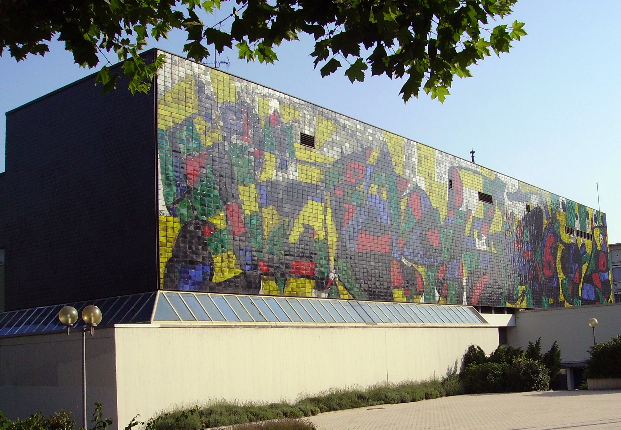 Miro Mosaic, Barcelona, Joan Miró installed the pavement mo…