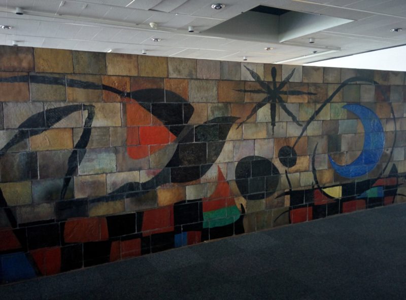 Joan Miró (in collaboration with Josep Llorens i Artigas) - The Wall of the Moon (La Luna), 1955–1958, 2.20 m x 15 m (7.2 ft x 49 ft), installation view, UNESCO building, Paris