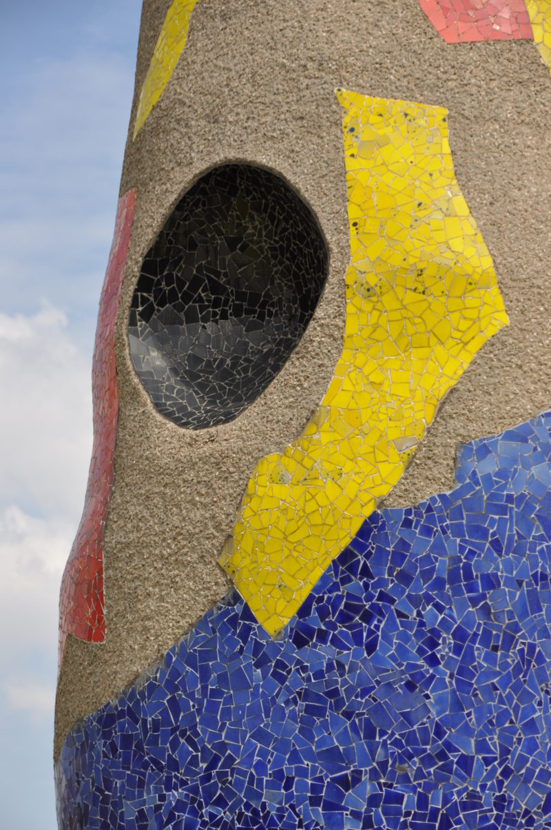 Joan Miró – Dona i Ocell (Woman and Bird), 1982, 22 m x 3 m (72 ft x 9.8 ft), Barcelona, Spain