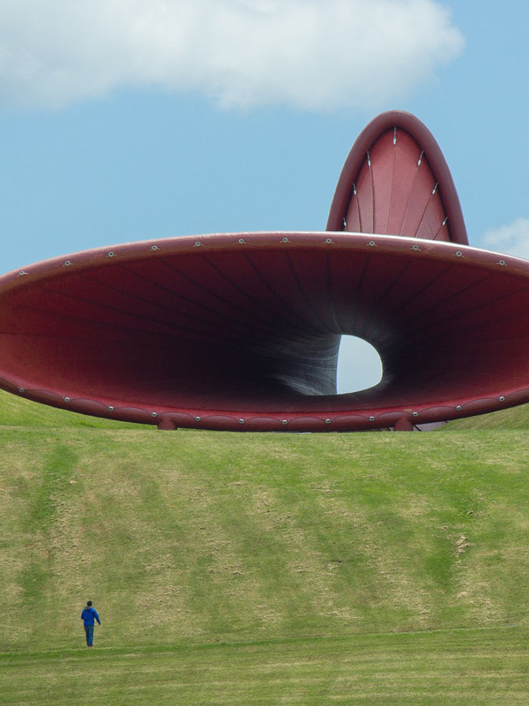 The scale of Anish Kapoor's sculpture is frighteningly extraordinary