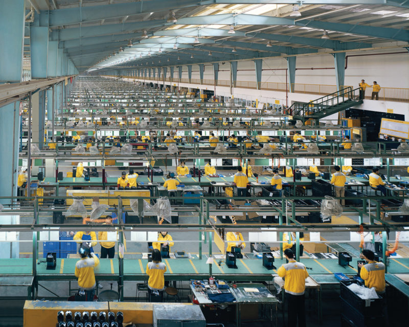 Edward Burtynsky - Manufacturing #10B, Cankun Factory, Xiamen City, 2005 (detail of original diptych)