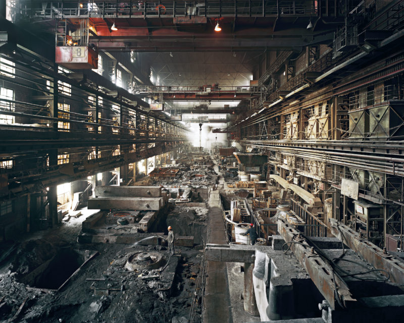 Edward Burtynsky - Old Factories #4, Shenyang Heavy Machinery Group, Tiexi District, Shenyang City, Liaoning Province, China, 2005