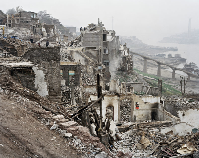 Edward Burtynsky - Wan Zhou #2, Three Gorges Dam Project, Yangtze River, China, 2002
