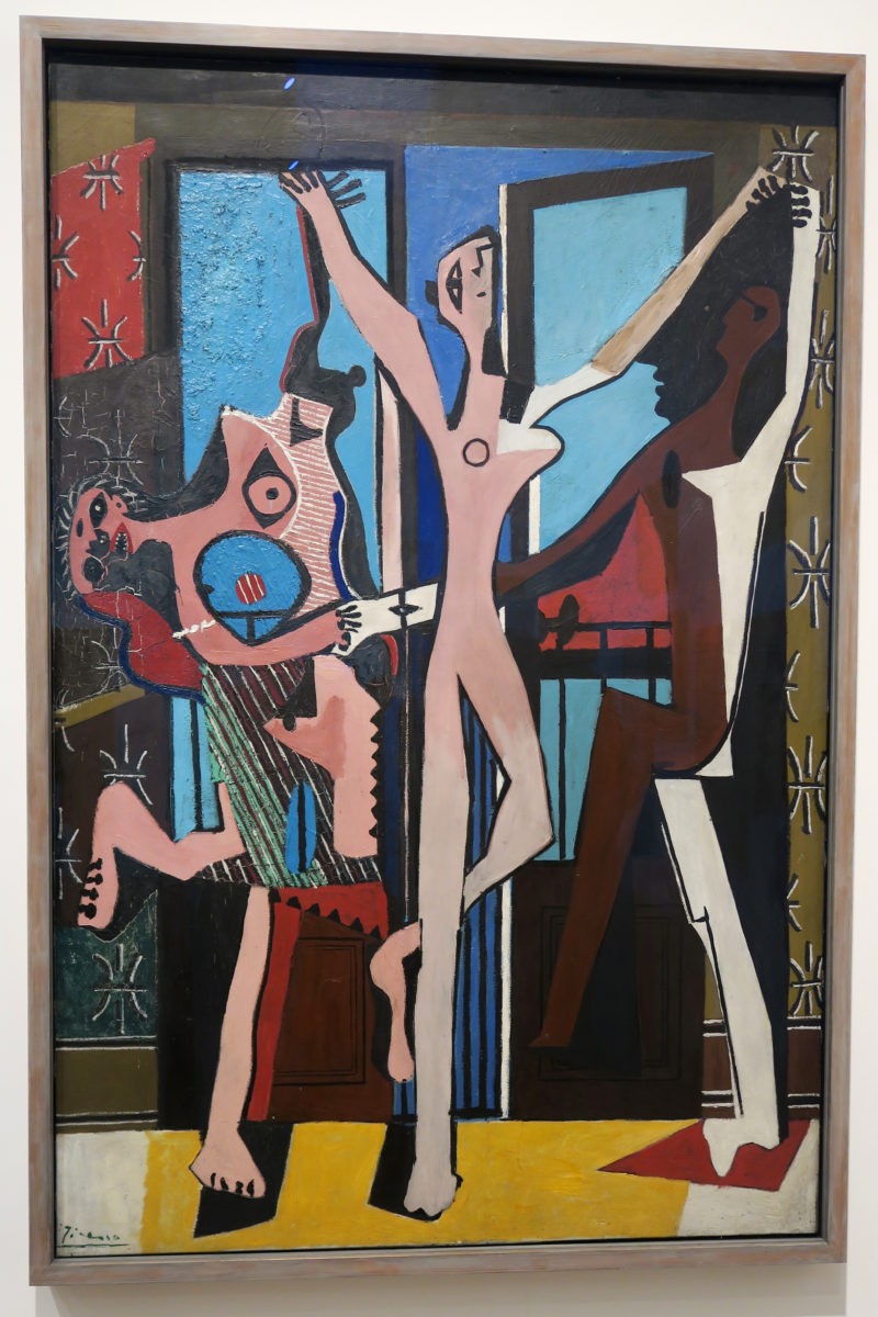 Pablo Picasso – The Three Dancers (Les Trois Danseuses), 1925, oil paint on canvas, 215,3 x 142,2m, installation view, Tate Modern, London