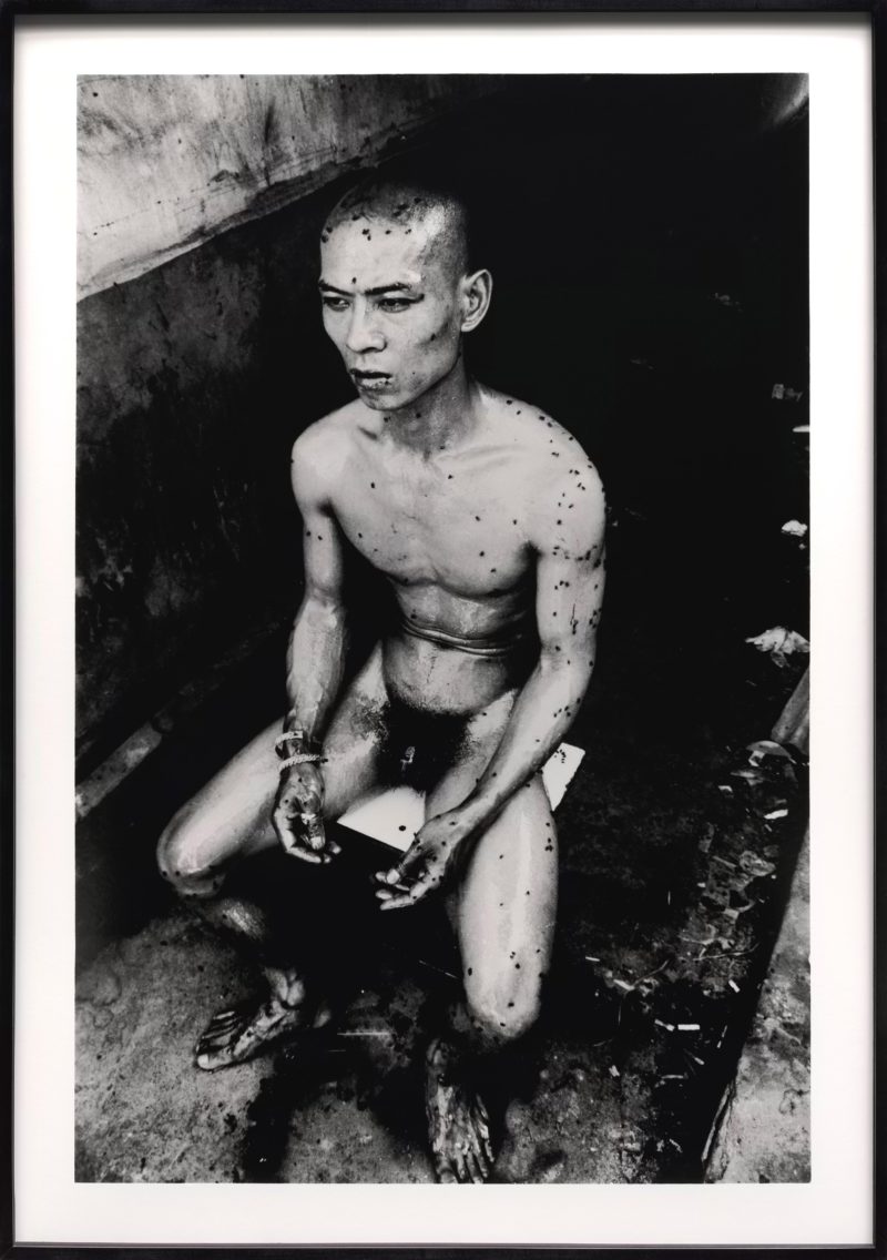 Zhang Huan - 12 Square Meters, 1994, gelatin silver print, 150x100cm