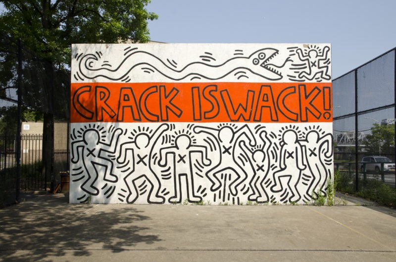 Keith Haring – Crack is Wack, 1986, handball court at 128th Street and 2nd Avenue, New York