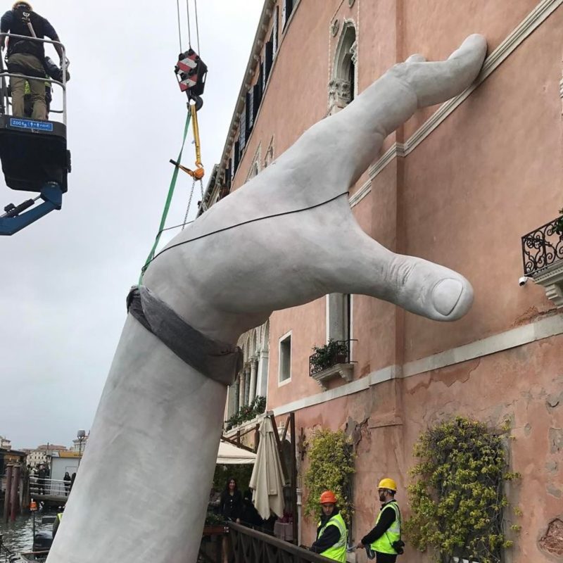 Lorenzo Quinn - Support, 2017, Venice, Italy