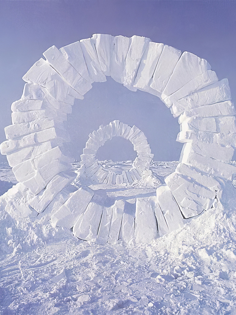 Andy Goldsworthy – Touching North, 1989, North Pole feat