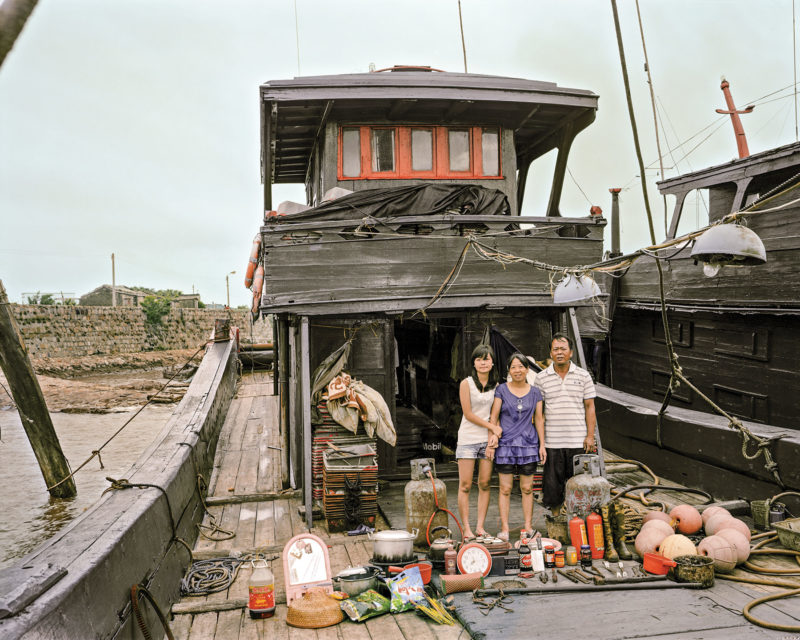 Huang Qingjun – Family Stuff, Wang Liping, Li Yinzhen, and Wang Xianggui; Guangdong Province, 2011