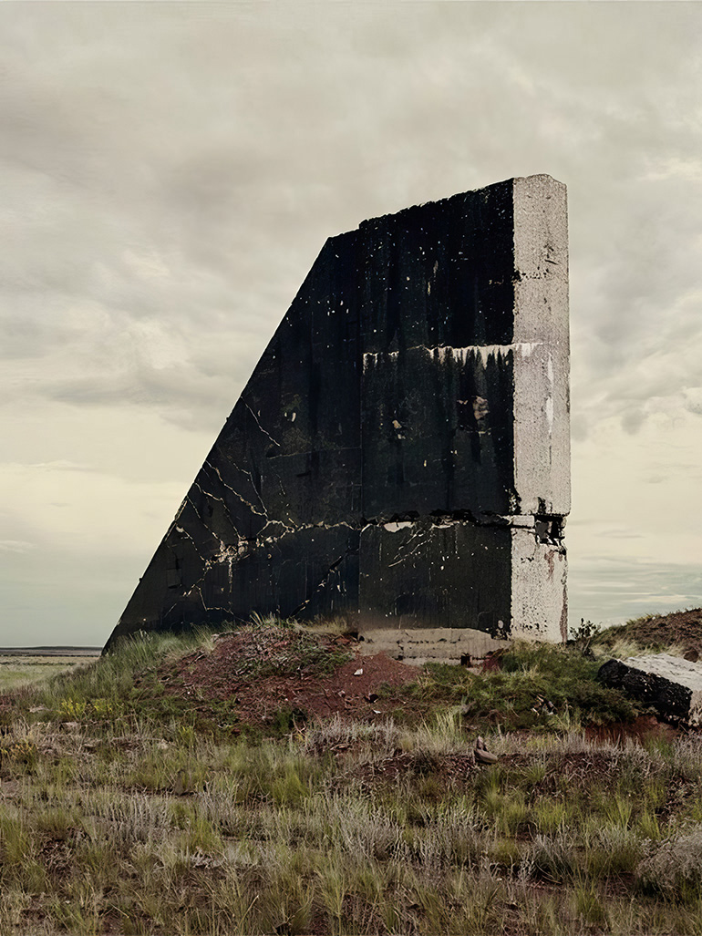 Nadav-Kander-The-Polygon-Nuclear-Test-Site-I-after-the-event-Kazakhstan-2011-feat