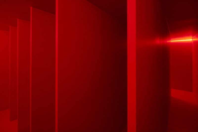 Lucio Fontana - Ambiente Spaziale a Luce Rossa, 1967/2017, installation view at Pirelli HangarBicocca, Milan, 2017. Photo Agostino Osio