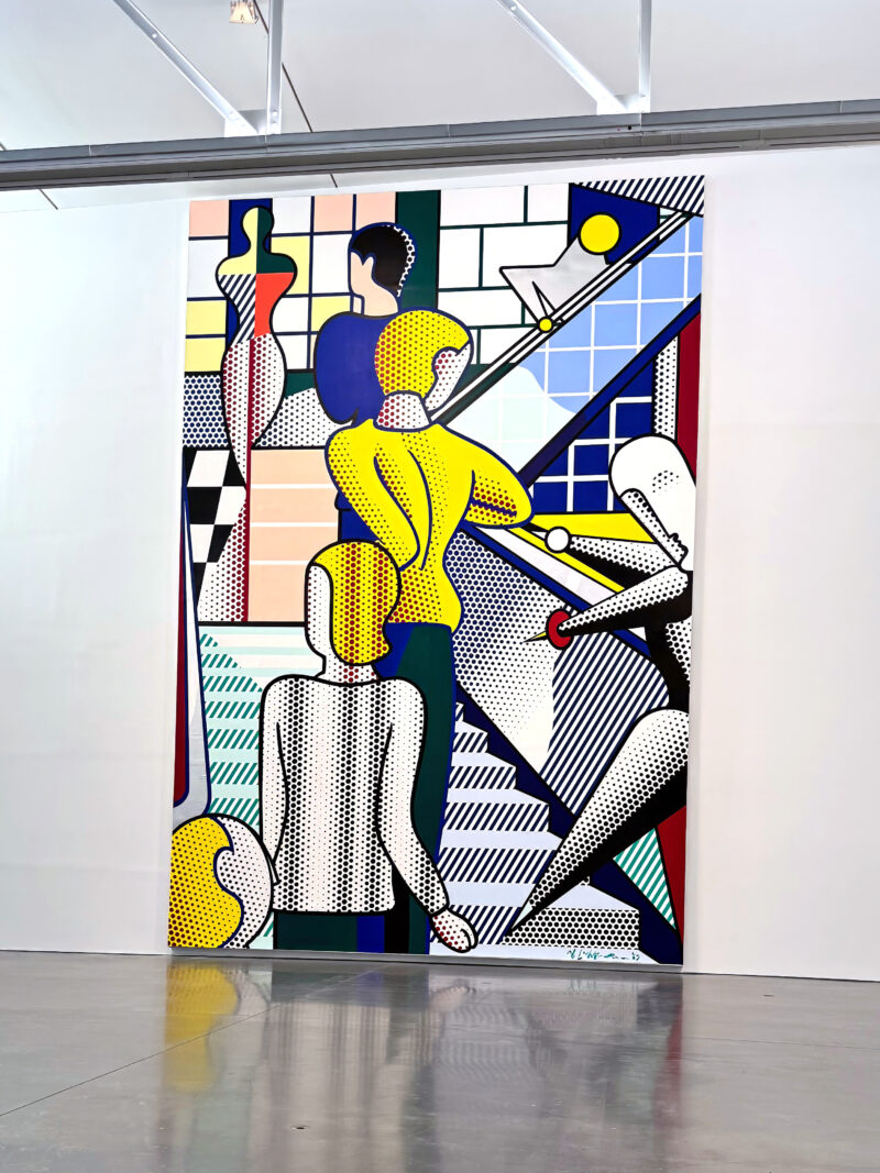 Roy Lichtenstein – Bauhaus Stairway Mural, 1989, oil and Magna on canvas, 26 feet 5 ¾ inches × 17 feet II ¾ inches (807.1 × 548 cm), installation view, Gagosian Gallery, New York