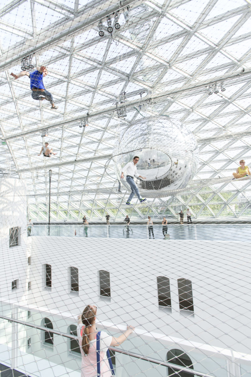 Tomás Saraceno – In Orbit, 2013, permanent installation, Kunstsammlung Nordrhein-Westfalen, K21 Ständehaus, Düsseldorf