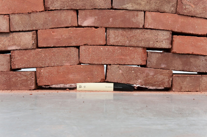 Jorge Mendez Blake - The Castle, 2007, Bricks, edition of Franz Kafka’s 'The Castle' (detail), 2300 x 1750 x 400 cm