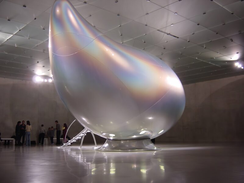 Mariko Mori – Wave UFO, 1999-2002, brainwave interface, vision dome, projector, computer system, fiberglass, 207 x 446 x 194 inches (528 x 113.4 x 493 cm), ARoS Museum, Aarhus, Denmark