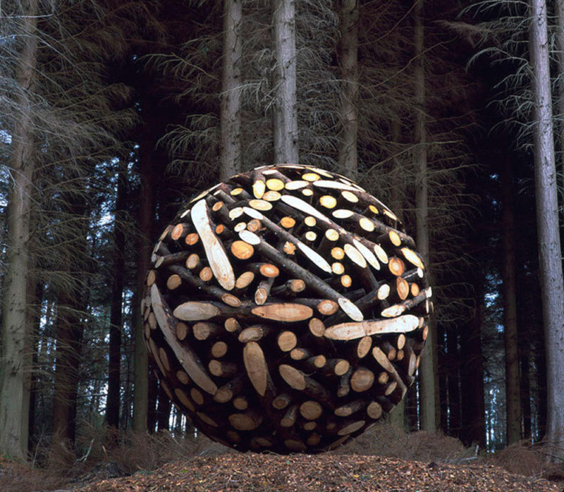 Jaehyo Lee – 0121-1110=102101, 2002, Wood, 350x350x350cm