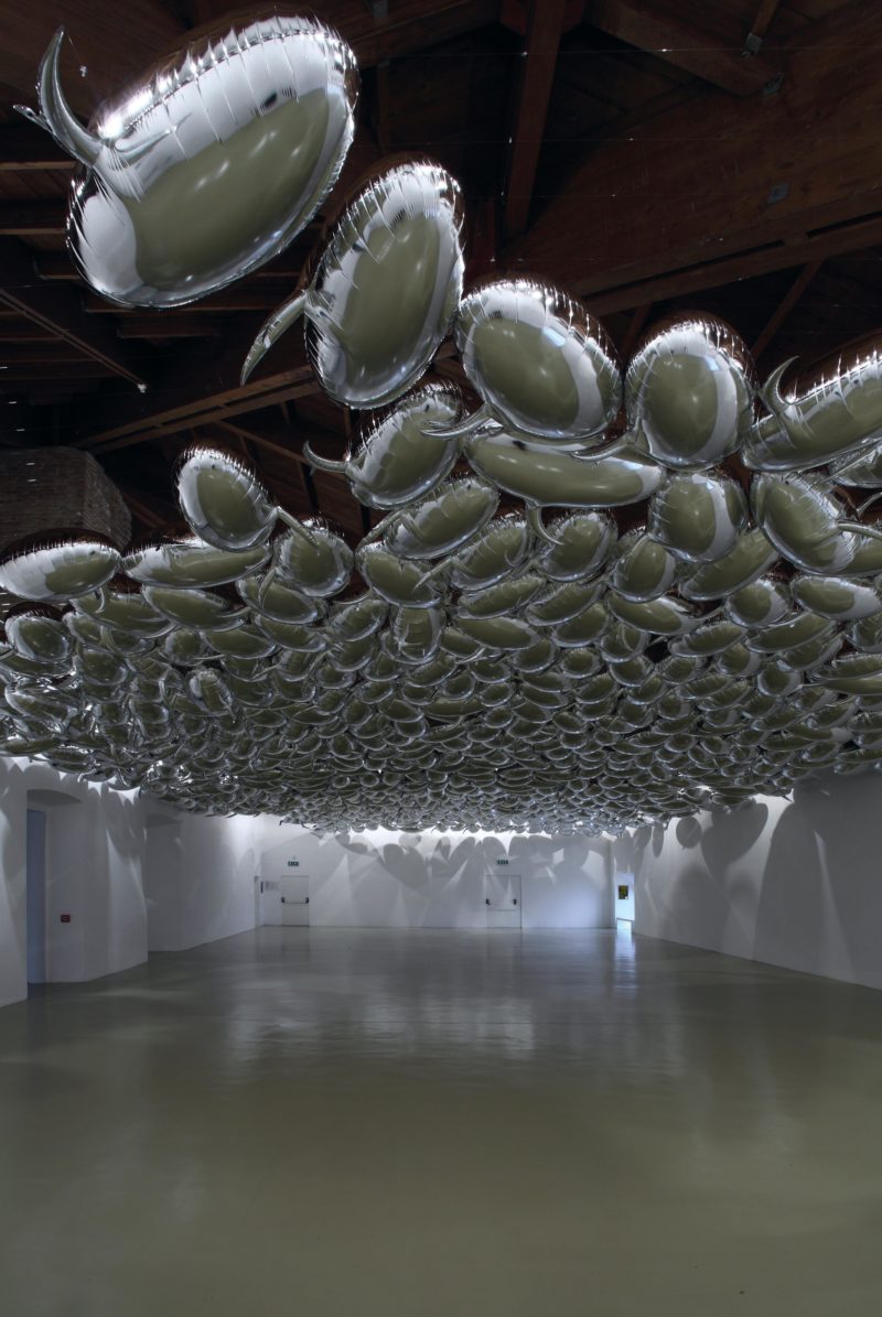 Philippe Parreno - Speech Bubbles (Silver), 2009, From November 5 until they fall down ..., Castello di Rivoli, Museum of Contemporary Art, Rivoli, Turin, 2010, Enea Righi Collection