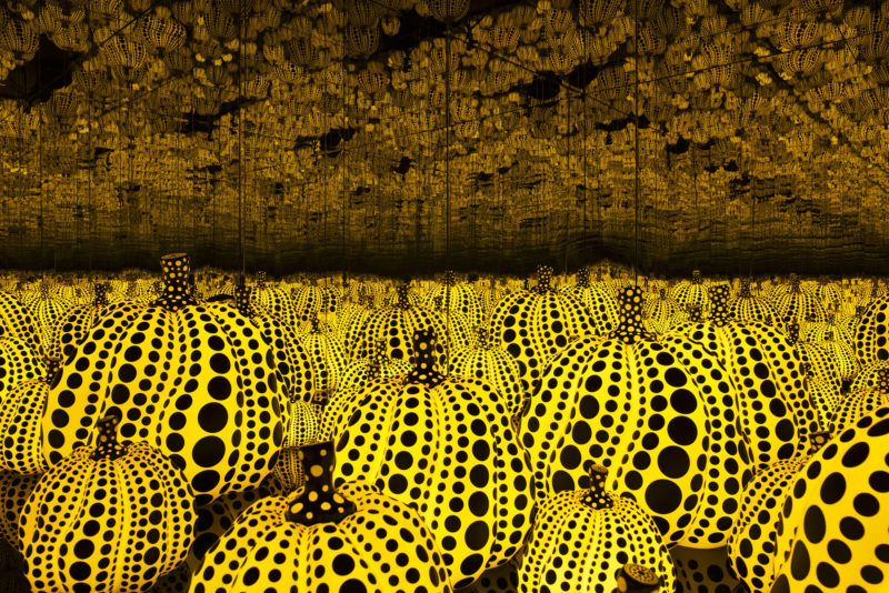 Yayoi Kusama - All the Eternal Love I Have for the Pumpkins, 2016