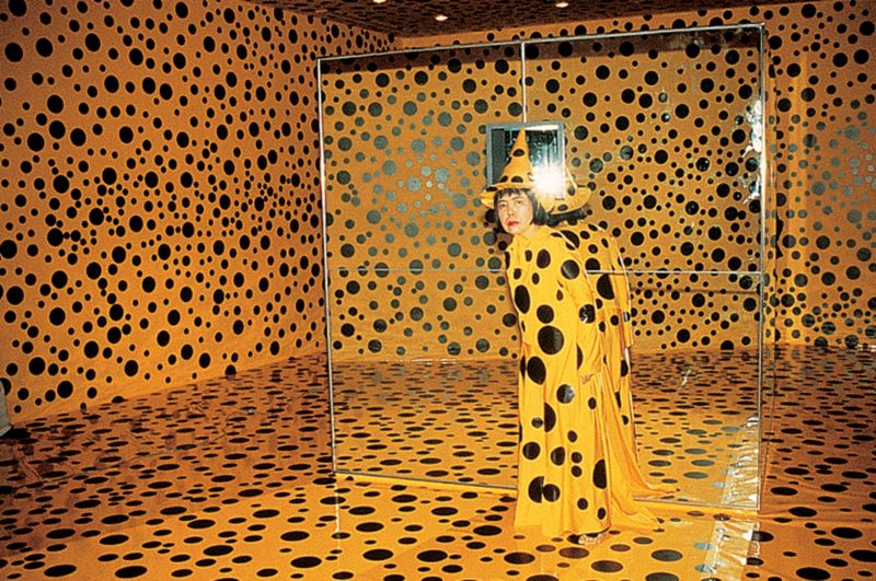 Yayoi Kusama in Mirror Room Pumpkin, 1991