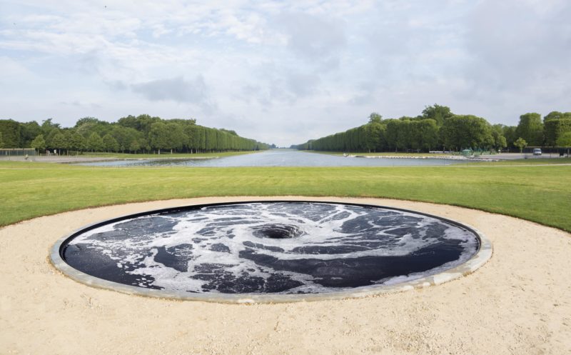 Anish Kapoor - Descension, 2014, Château de Versailles, Versailles, 2015, © ADAGP Anish Kapoor, photo Fabrice Seixas