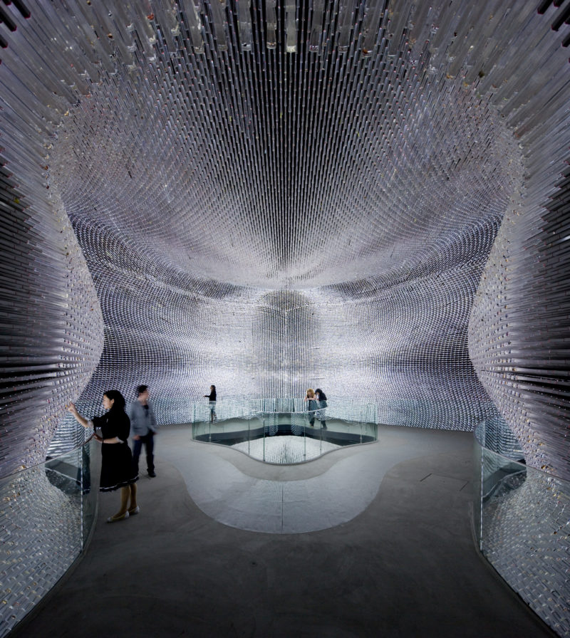 Heatherwick Studio – Seed Cathedral, UK Pavilion for Shanghai World Expo 2010, 15 m high, 10 m tall, 7.5 m long, 60,000 identical rods of clear acrylic, 250,000 seeds cast into the glassy tips