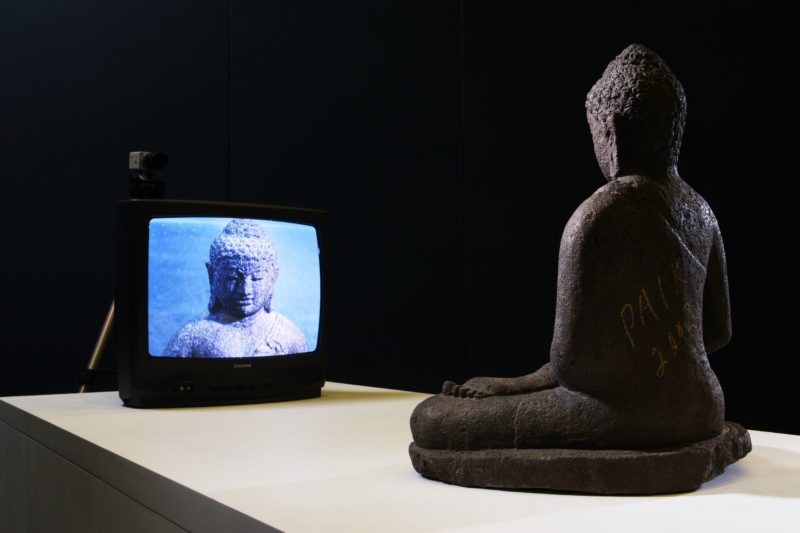 Nam June Paik - TV Buddha, 1974:2002