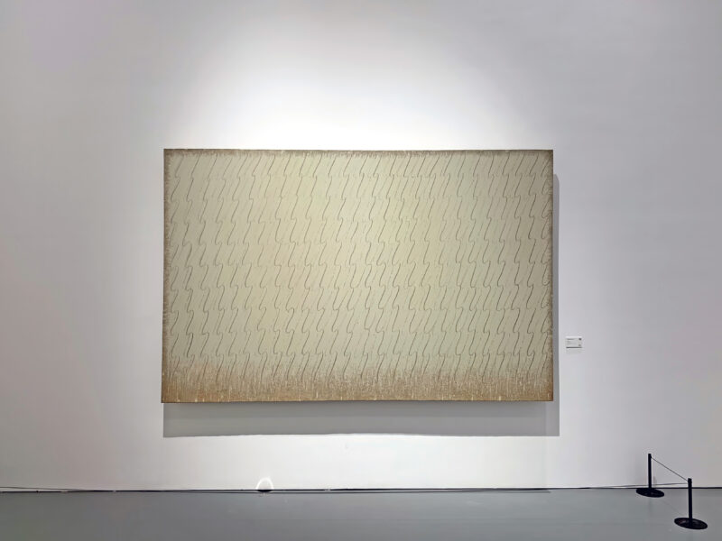 Park Seo-Bo, installation view, Korean Abstract Art – Kim Whanki and Dansaekhwa, Powerlong Museum, Shanghai, 2018-2019