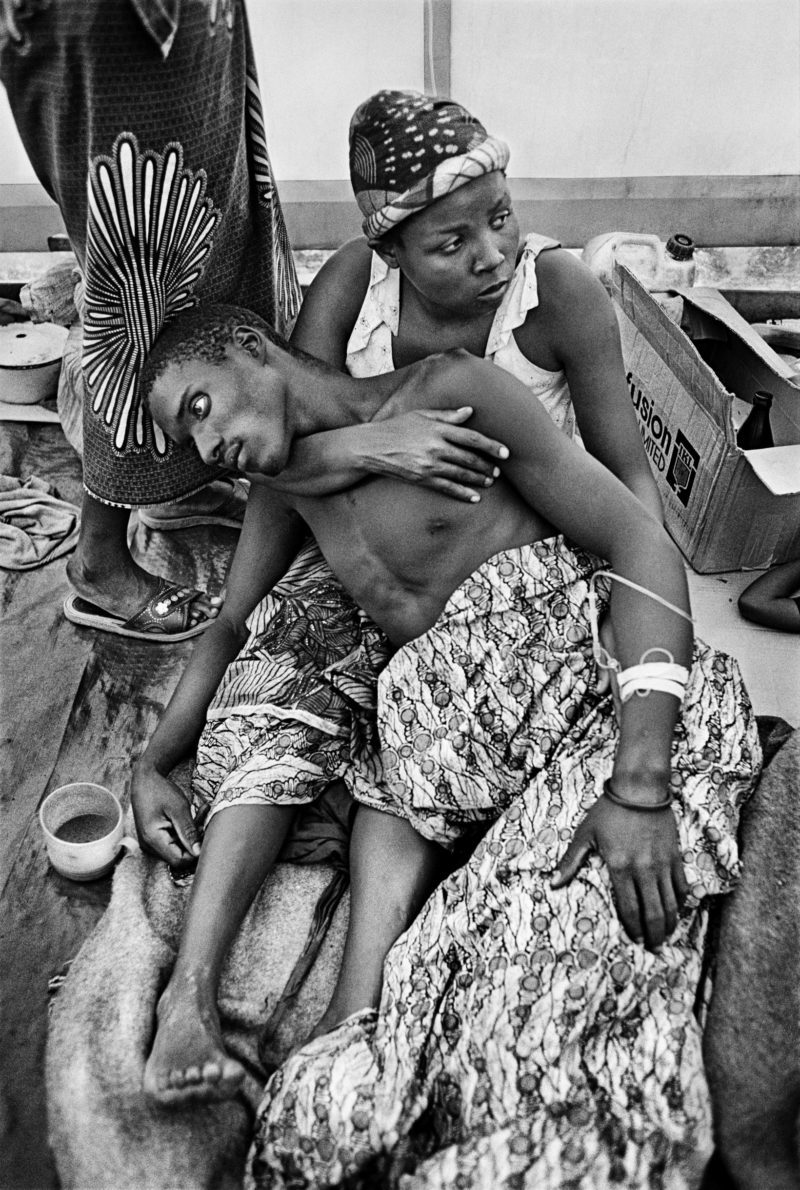 Sebastião Salgado - Camp Katale, Zaire, 1994