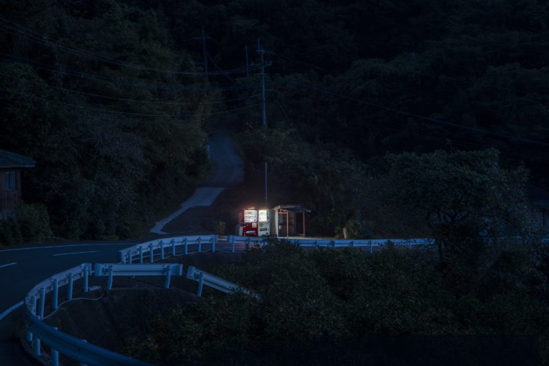 Eiji Ohashi - Vending Machines in Japan, Roadside Lights