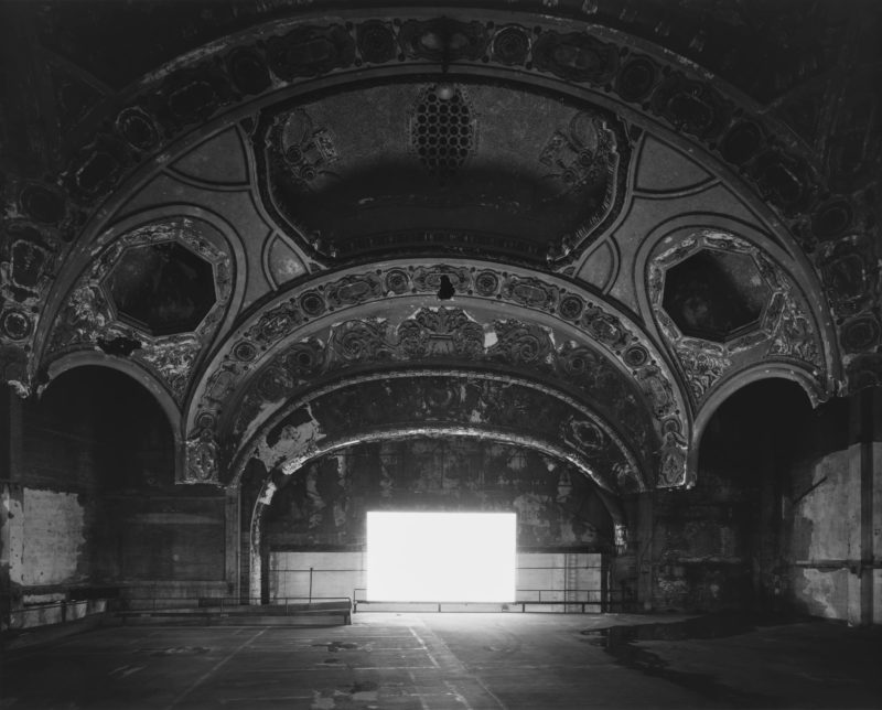 Hiroshi Sugimoto - Theaters - Michigan Theater, Detroit, 2015