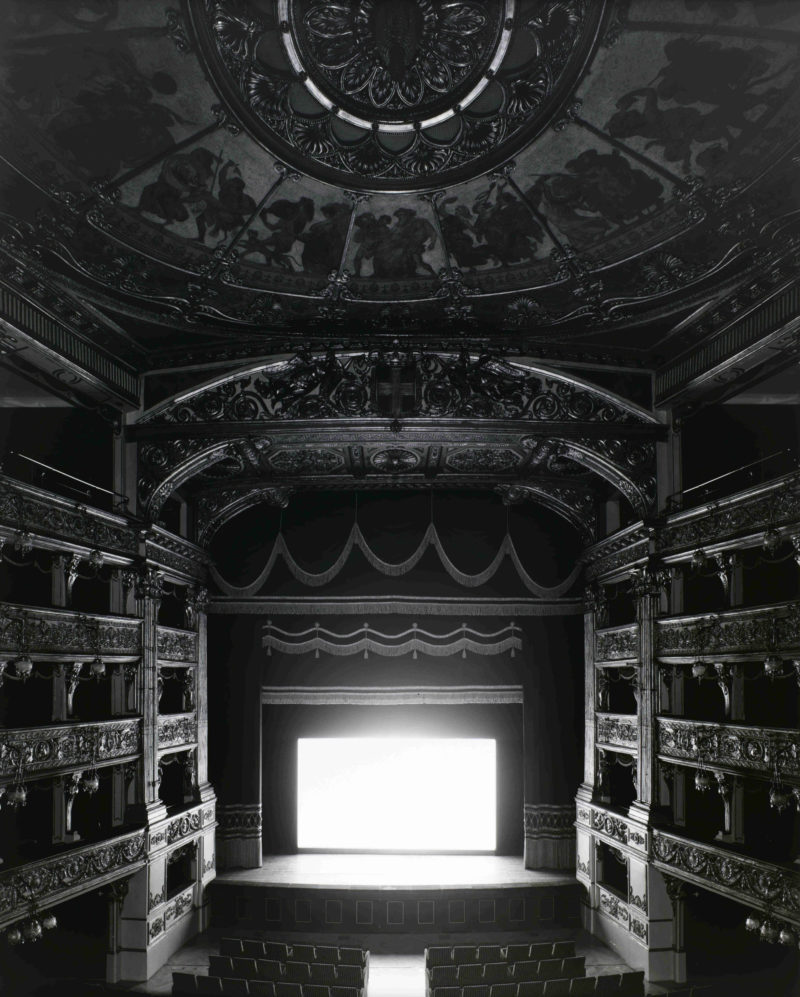 Hiroshi Sugimoto - Theatro Carignano, Turin, 2016, Screen side